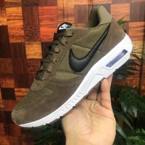 NIKE NIGHT GAZER 38 AO 43